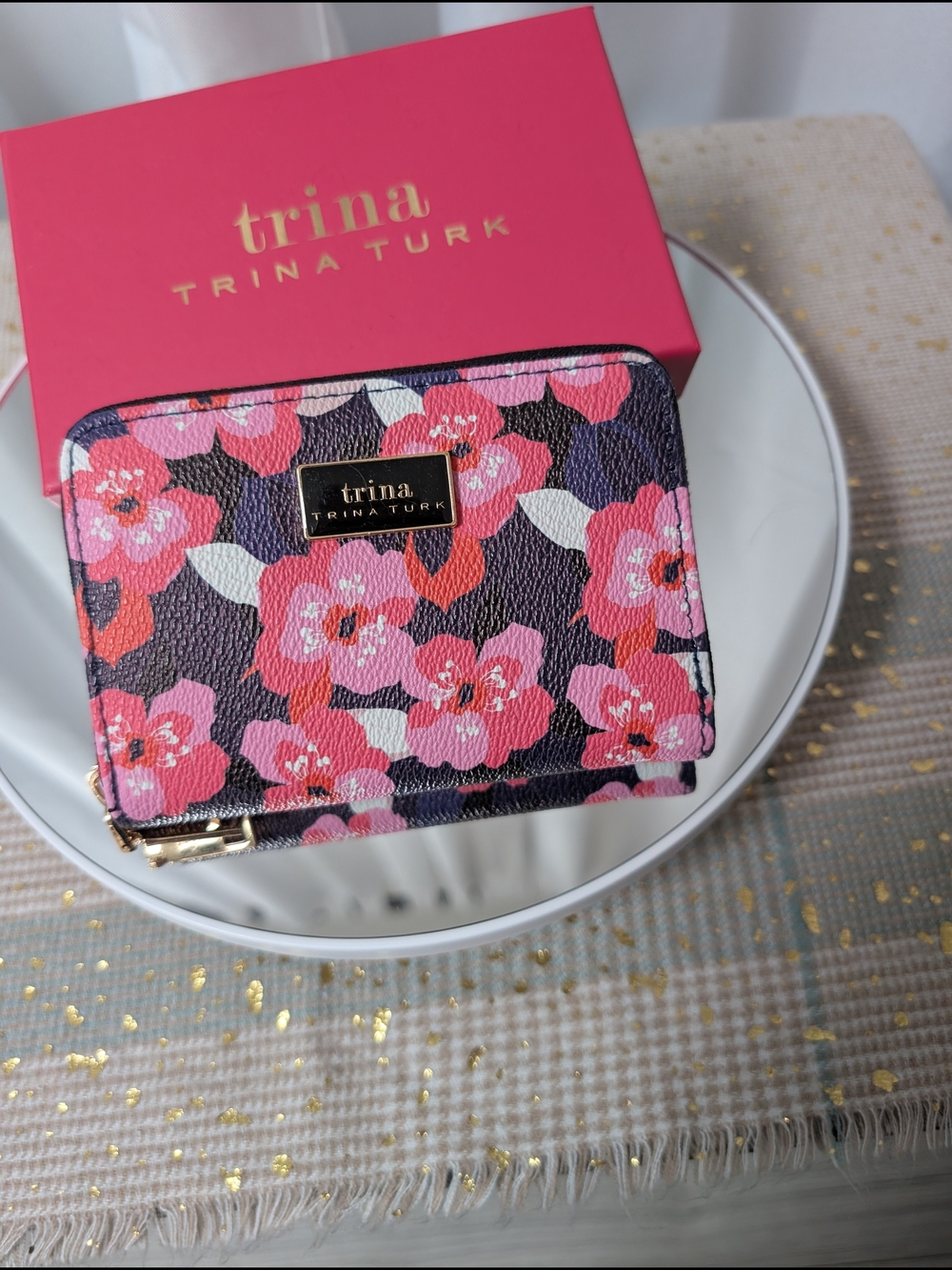 Trina Turk Black Wallet with Pink Floral Print - Picture 1 of 4